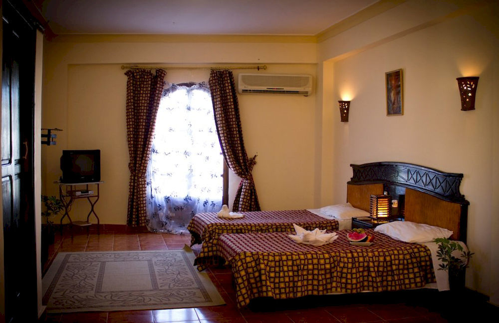 Sea Horse Hotel Dahab Exterior photo